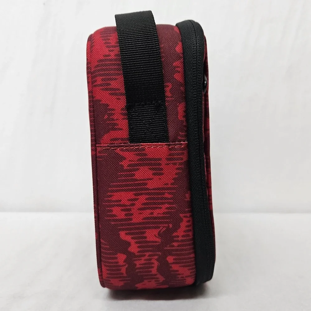 Nike Hard Shell Insulated Lunch Bag 9A2744-H24 Gym Red Black Digi Camo